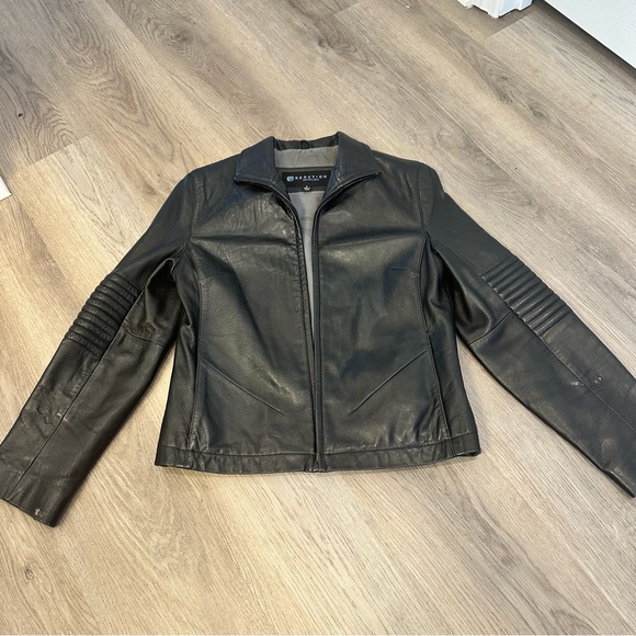 Kenneth Cole Reaction Leather Jacket - Picture 7 of 12